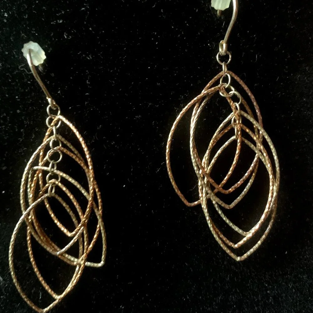 Sterling Silver Diamond Cut Dangle Earrings Italy Signed Dyadema - Picture 2 of 4